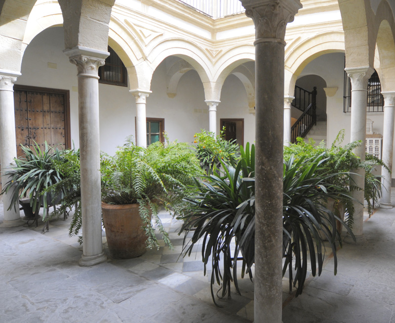 Palacio Javier de Burgos © Palacio Javier de Burgos ©